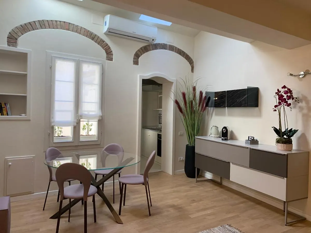 Maison Del Ducato Cavour 37 Parma